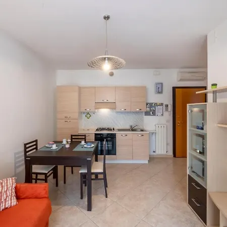 Marina Apartment *